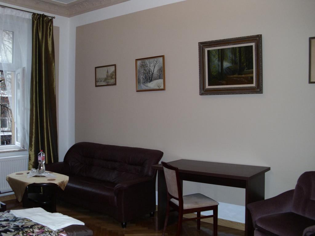 Apartment Irene Познань Экстерьер фото