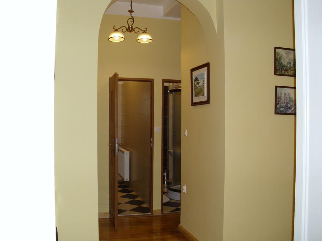 Apartment Irene Познань Экстерьер фото