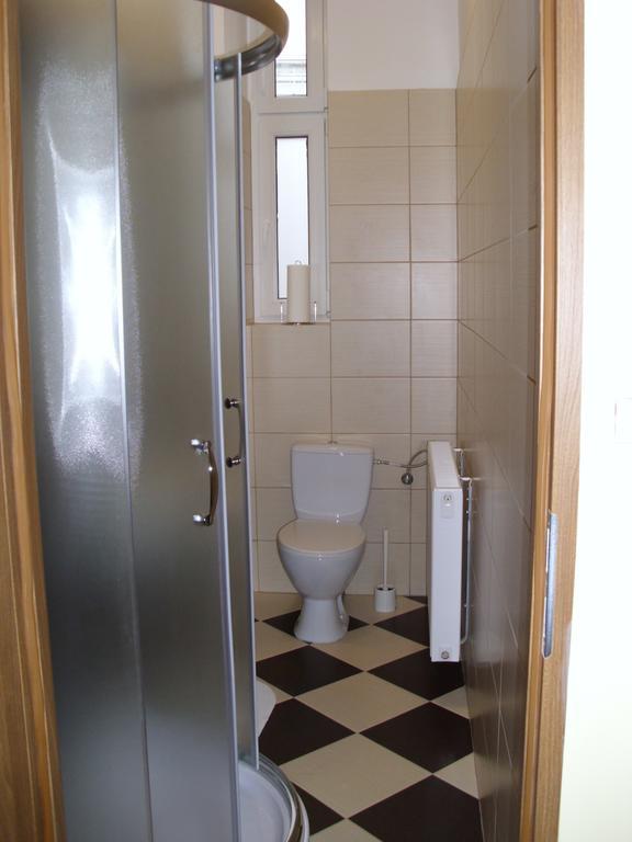 Apartment Irene Познань Экстерьер фото