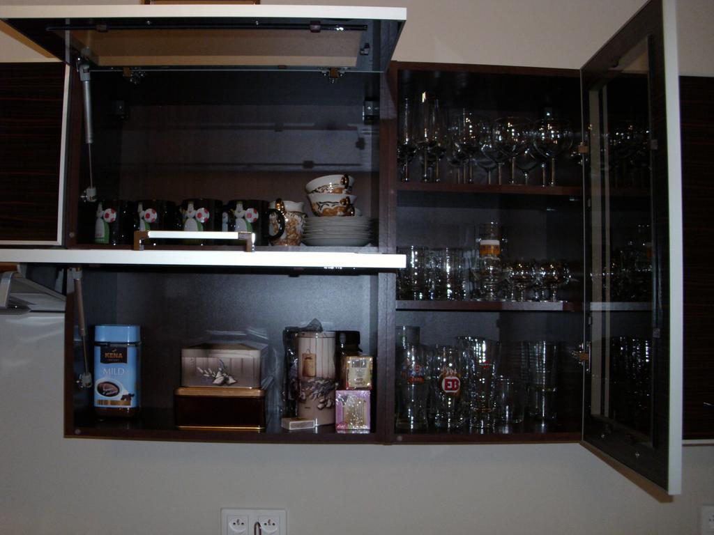 Apartment Irene Познань Экстерьер фото